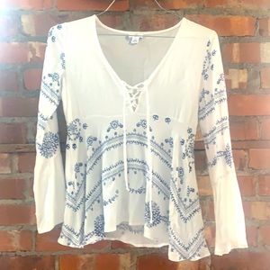 BP Nordstrom - White and blue bohemian style with bell sleeves - XS